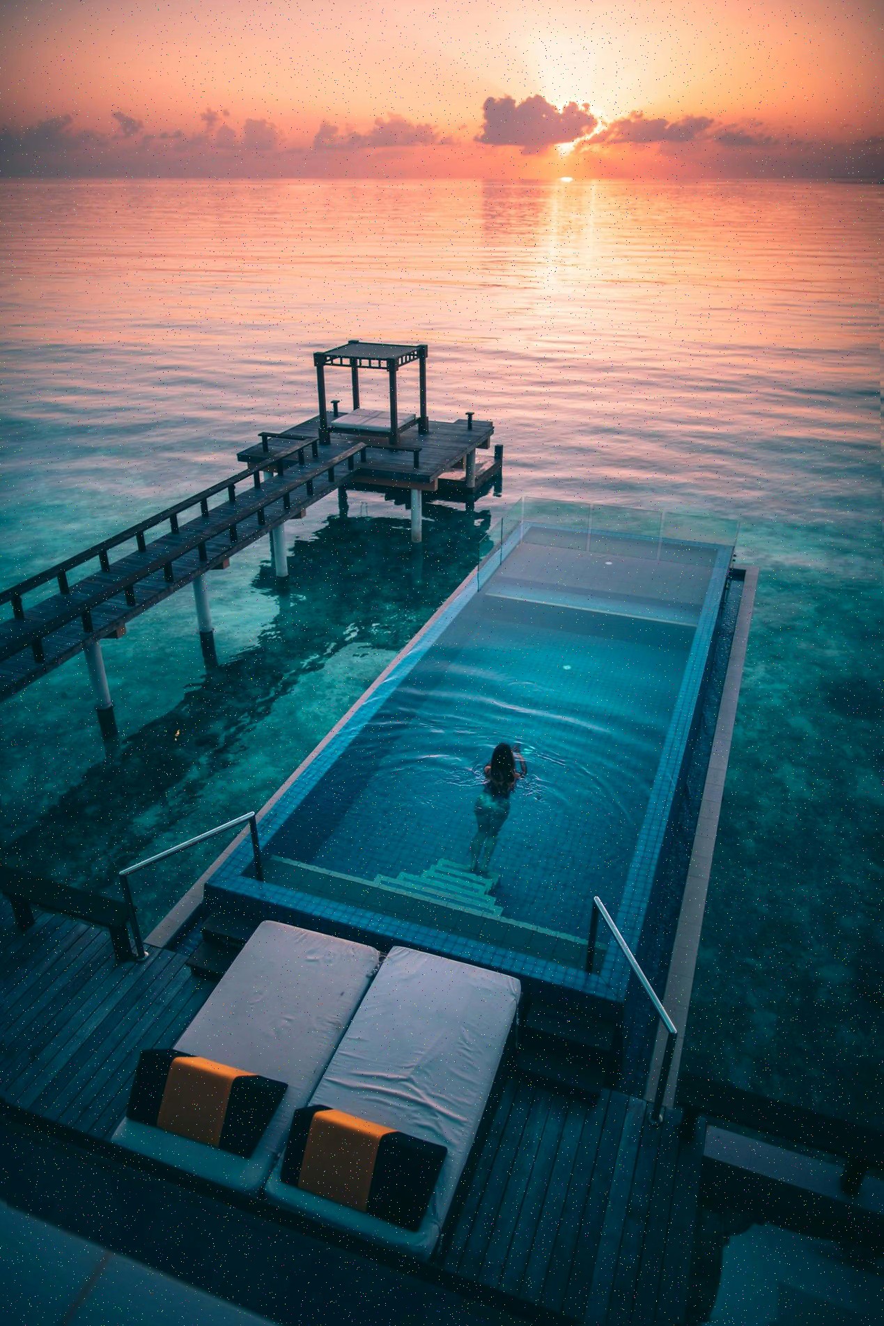 Aquarium underwater tunnel entrance